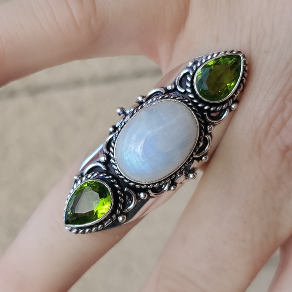 New Rainbow Moonstone & Peridot 925 Silver Statement Ring. - Picture 5 of 11